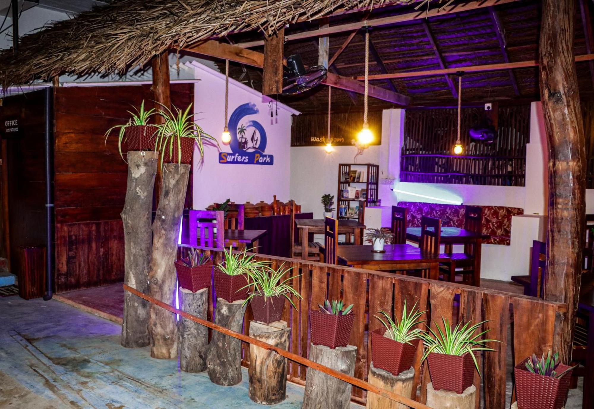Bed and Breakfast Surfers Park Arugambay Аругам Экстерьер фото
