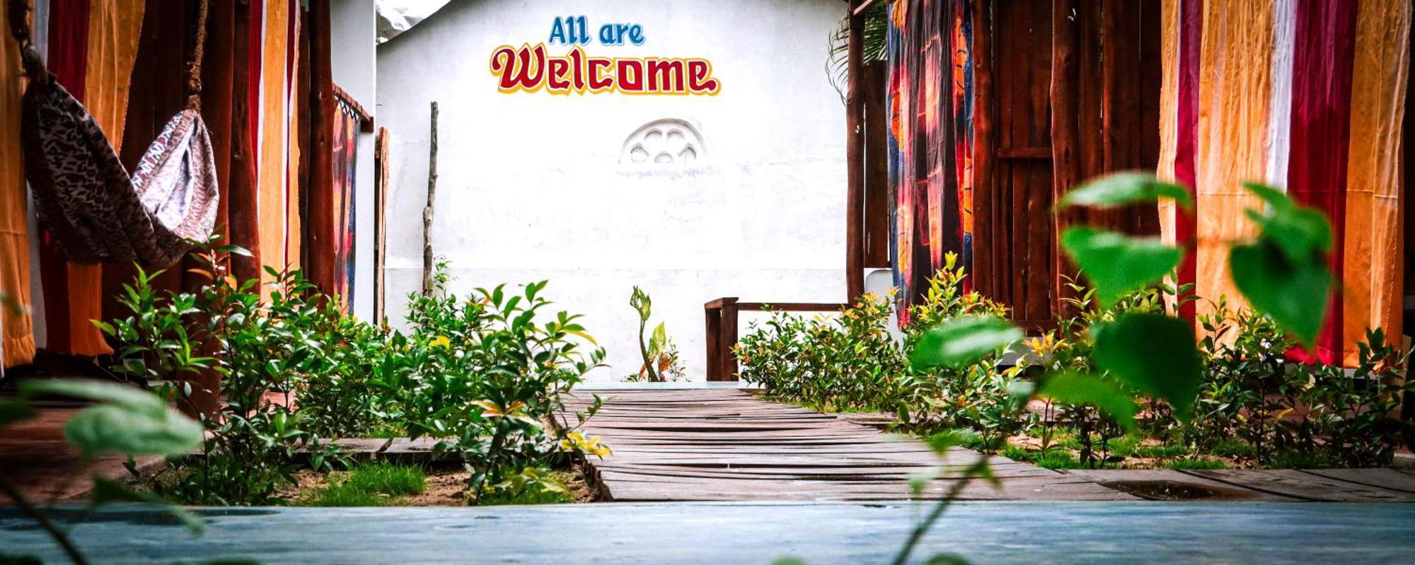 Bed and Breakfast Surfers Park Arugambay Аругам Экстерьер фото
