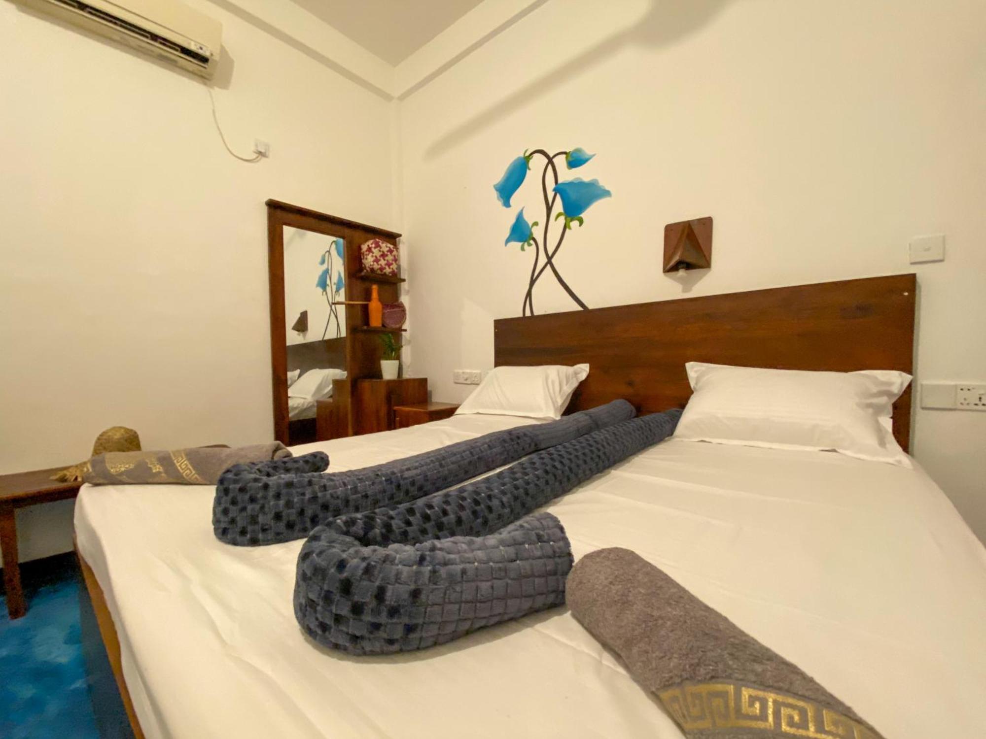Bed and Breakfast Surfers Park Arugambay Аругам Экстерьер фото