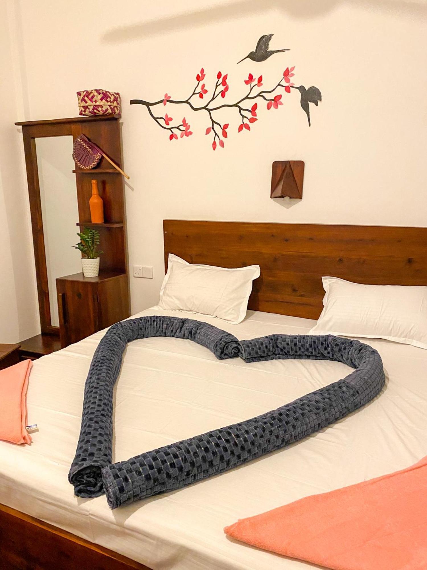 Bed and Breakfast Surfers Park Arugambay Аругам Экстерьер фото